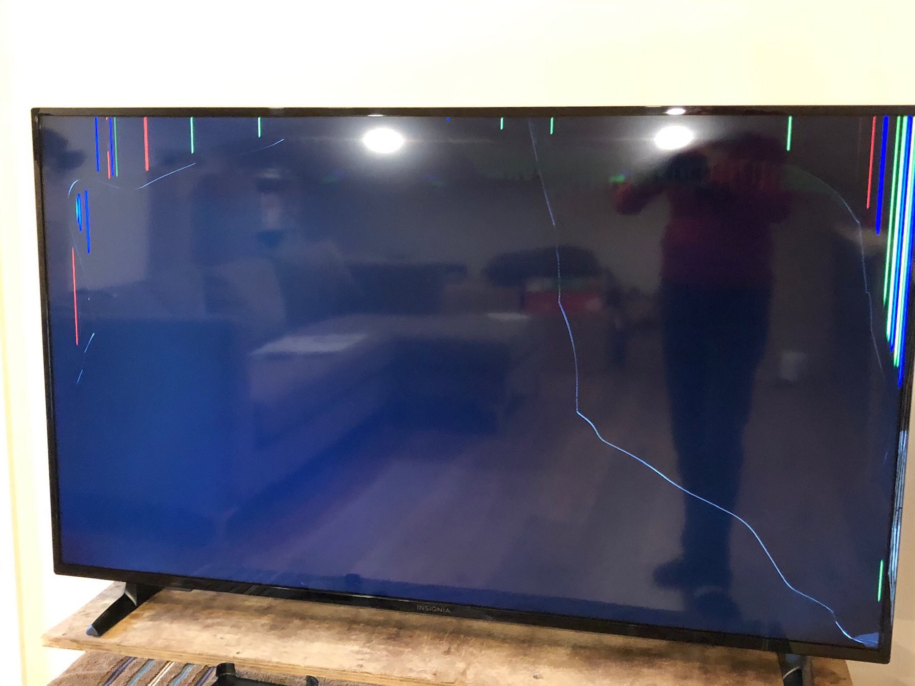 tv with cracked screen