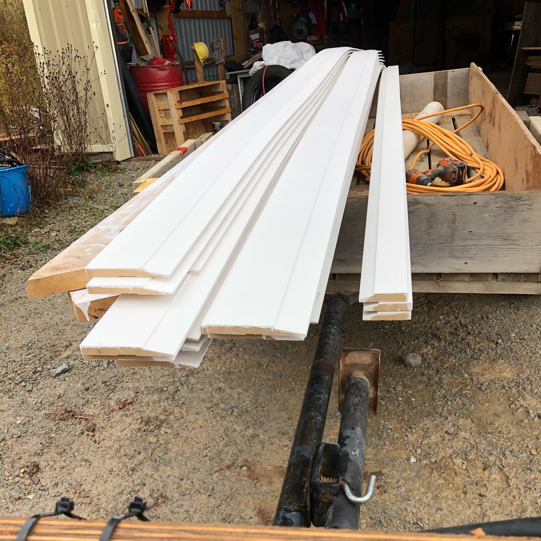 trailer carrying long baseboard