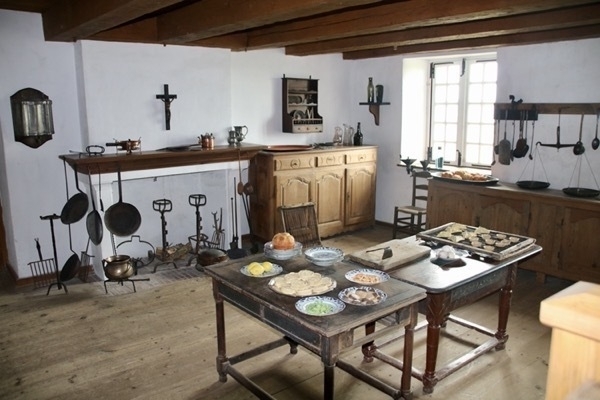 kitchen display of equipment from the 1700's